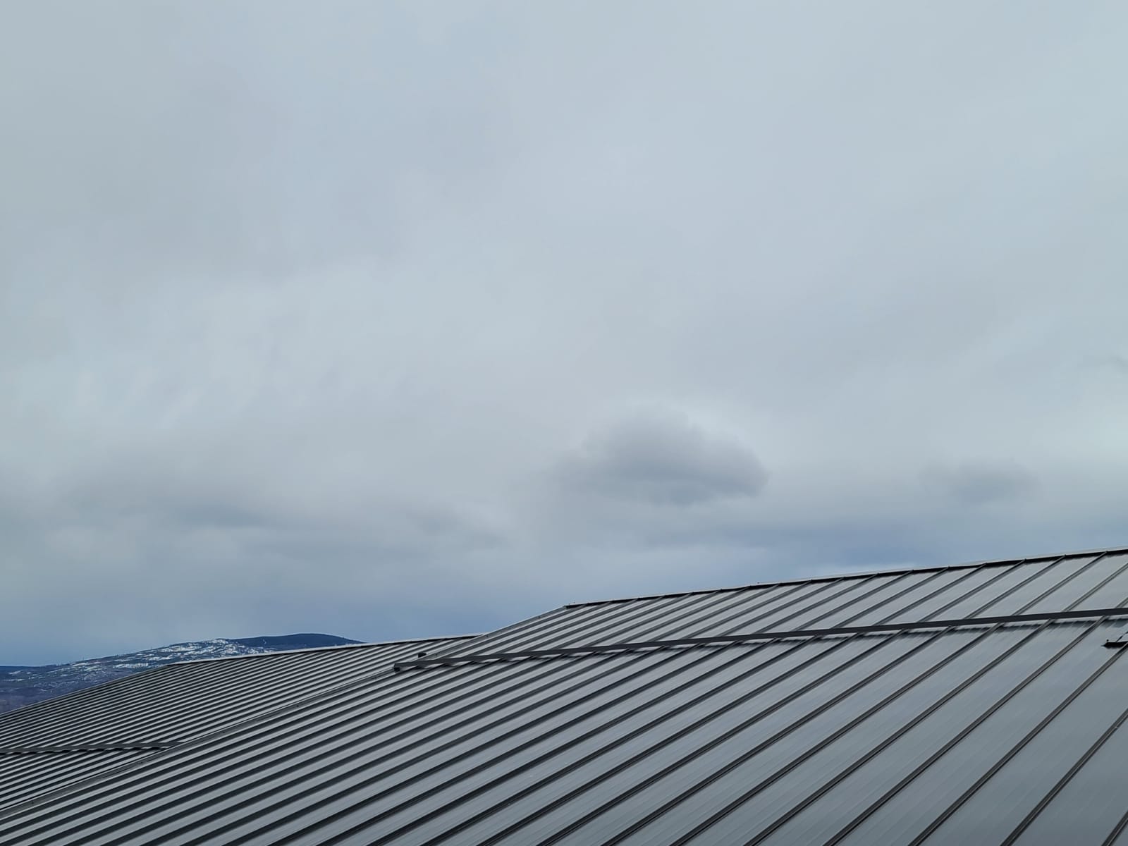 Fiberglass-laminate-shingle-roof-Okanagan