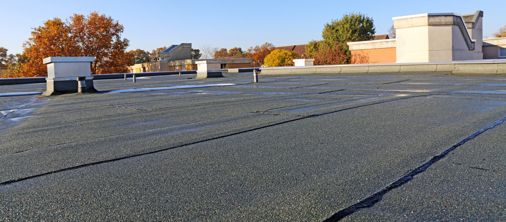 7 Critical Signs Your Vancouver Commercial Roof Needs Immediate Repair